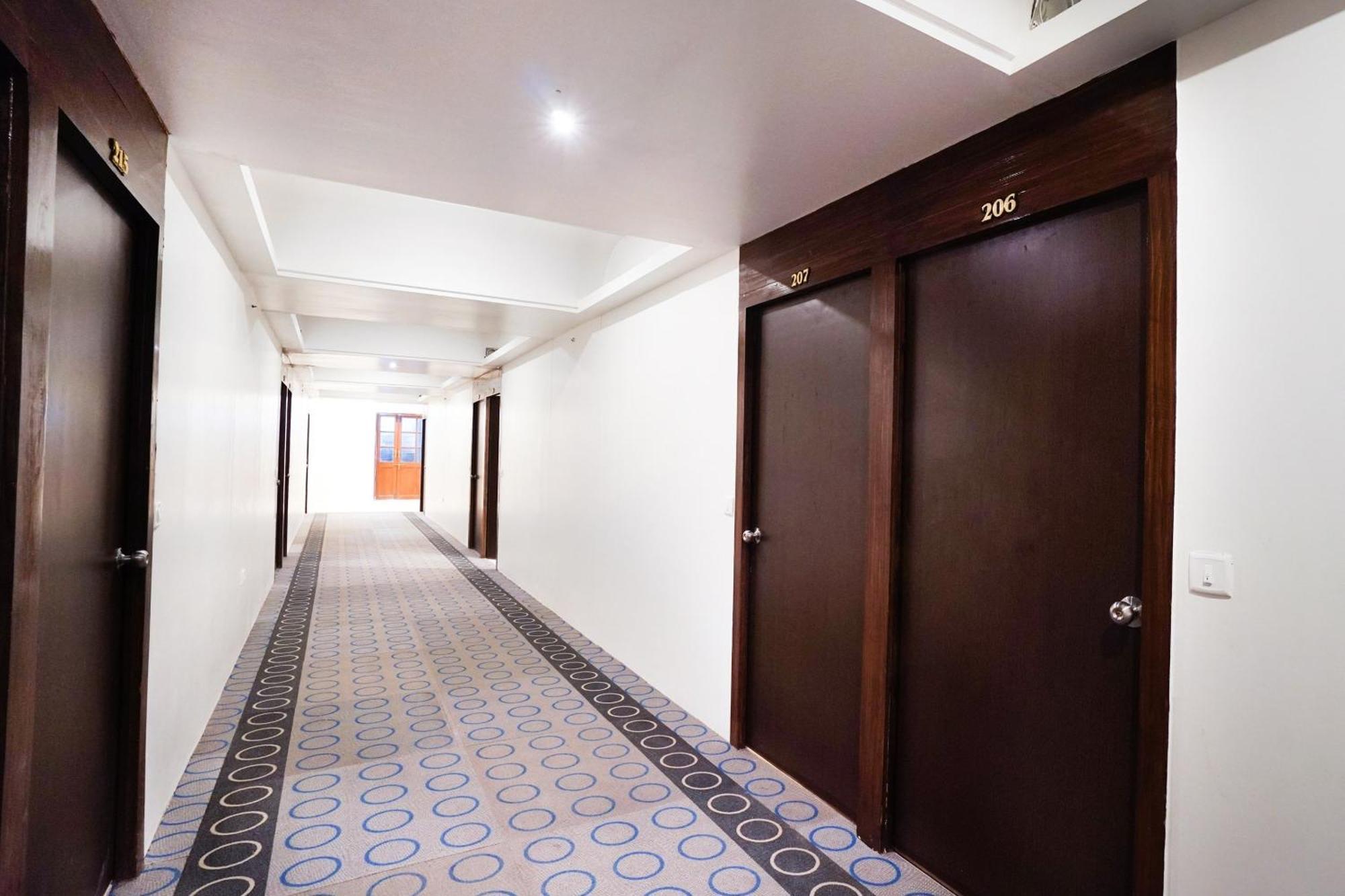 O Shivam Hotel Vadodara